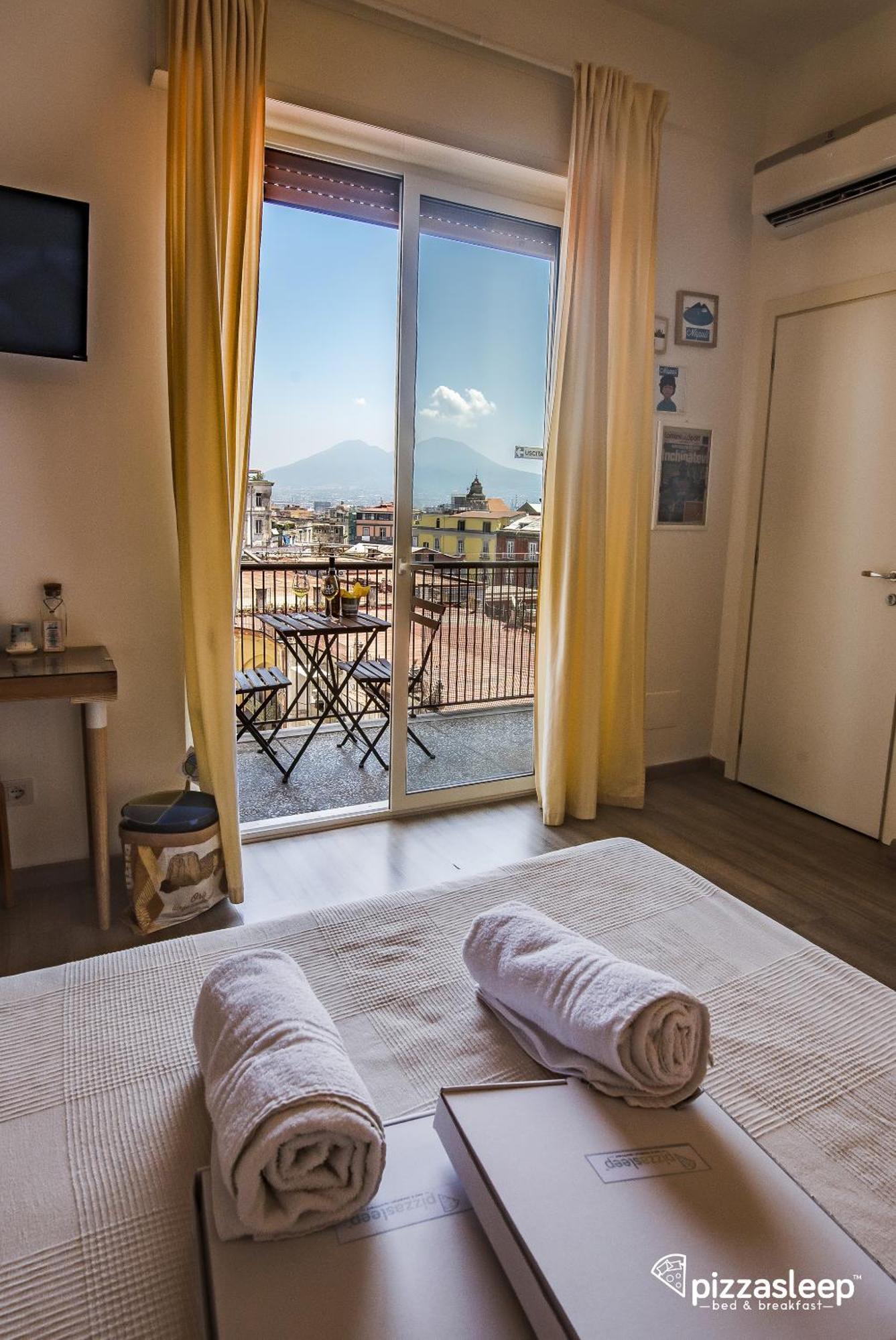 Bed & Breakfast Pizzasleep Naples